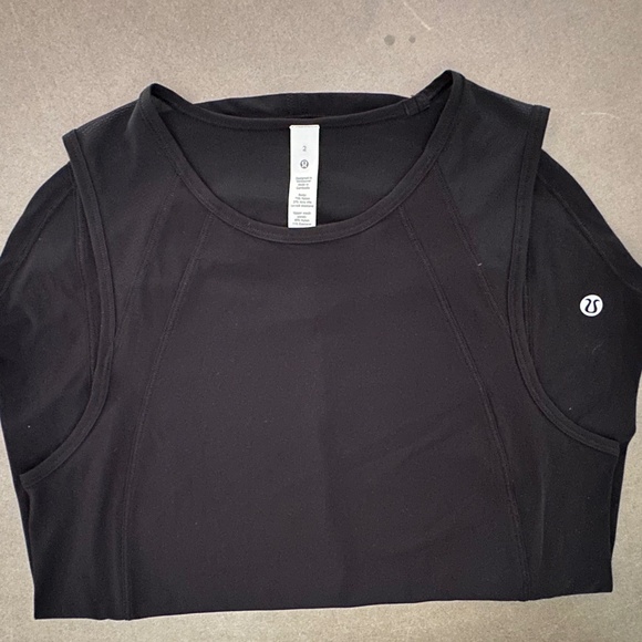 Lululemon Sculpt Tank with Back Vent - in excellent condition! - Picture 3 of 8